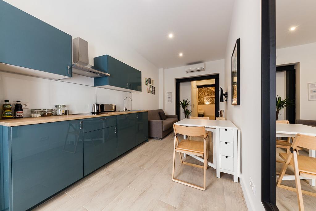 Chez Nous - 7 Appartements Sur Le Vieux Port Marselha Exterior foto