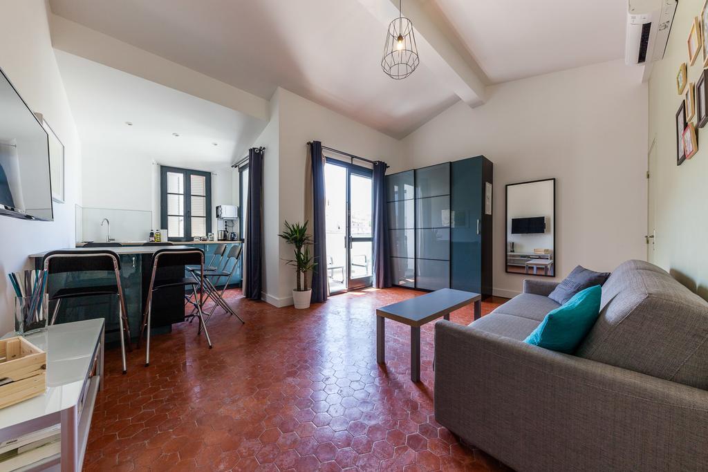 Chez Nous - 7 Appartements Sur Le Vieux Port Marselha Exterior foto