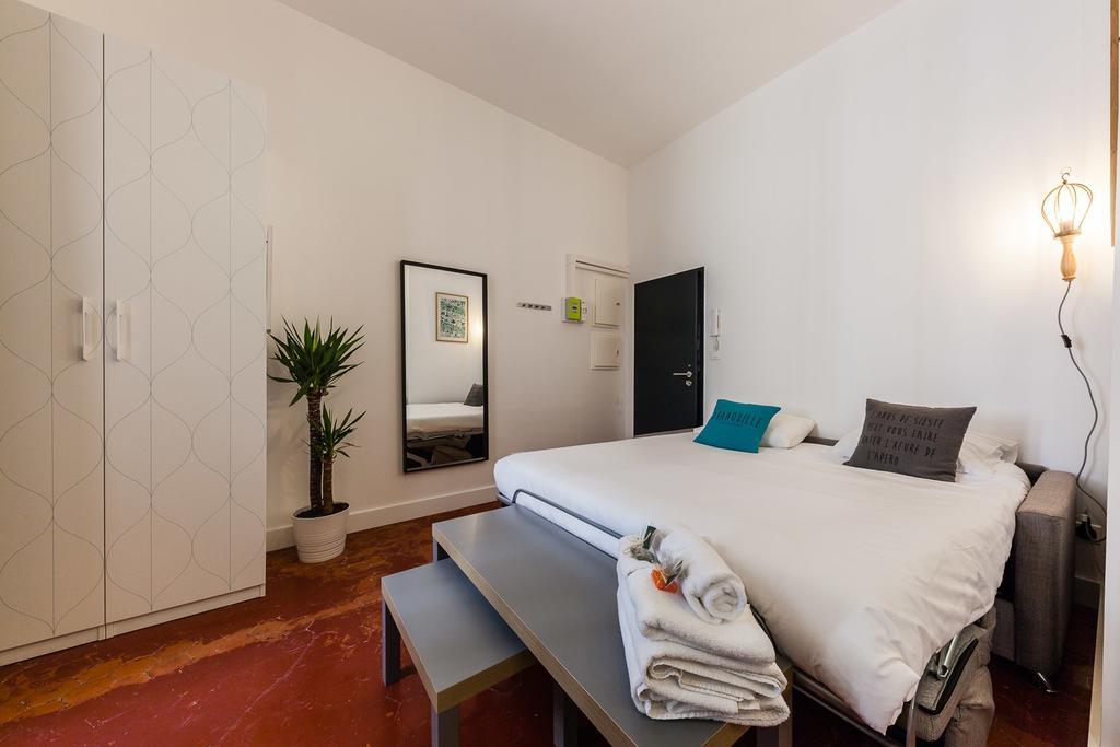 Chez Nous - 7 Appartements Sur Le Vieux Port Marselha Exterior foto